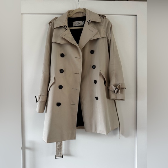 Coach Light Beige Double-Breasted Trench Coat in women’s size small. - Picture 3 of 10